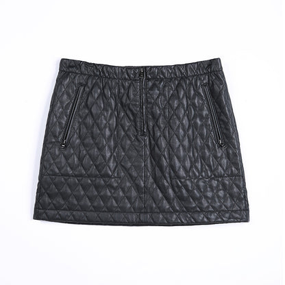 JJparty-S253 Women faux leather diamond quilted mini skirt