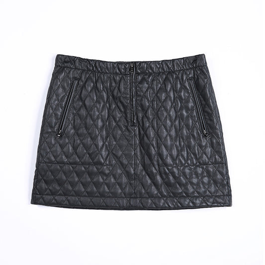 JJparty-S253 Women faux leather diamond quilted mini skirt